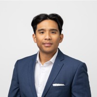 Johwelvic Bacolod, Founder of DigitalSearchlight